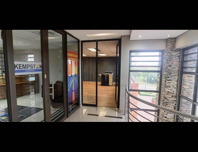 BUSINESS PROPERTY TO RENT IN TYGER VALLEY